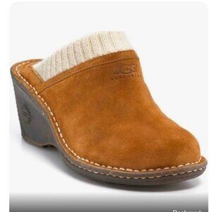UGG Gael Suede Mule  size 7